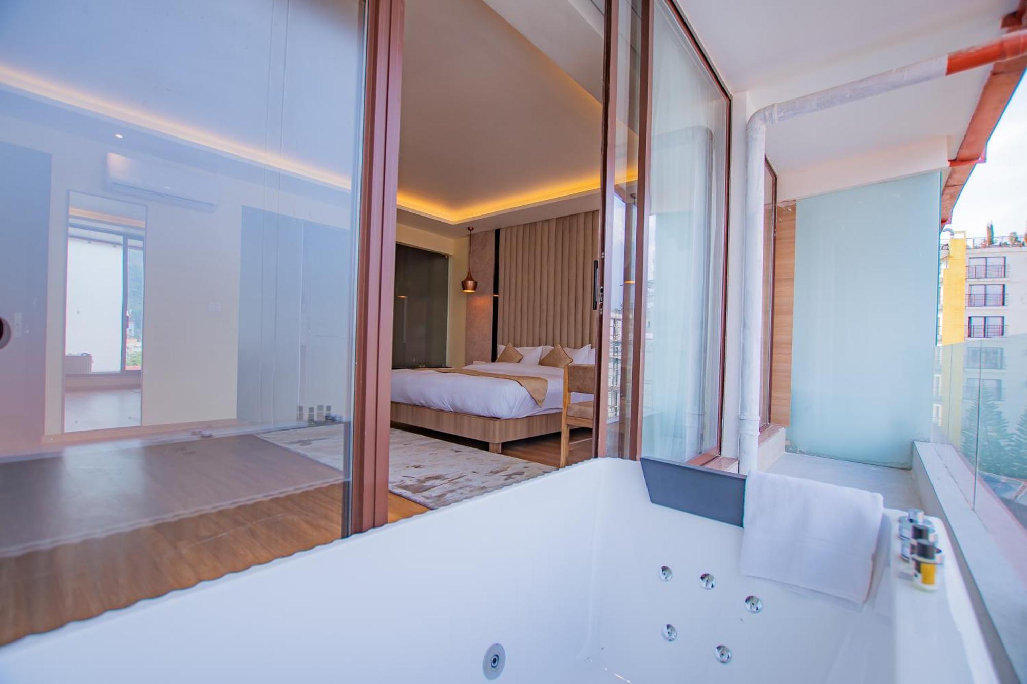 Temple Himalaya Hotel & Spa Pokhara Dış mekan fotoğraf